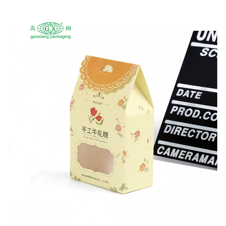 창을 가진 박공 모양 candynuts 초콜렛 건빵 포장 종이상자
